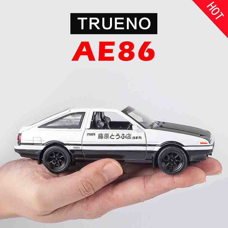 1/32 INITIAL D AE86 Modello di - Model Kit Initial D recensione e prezzo