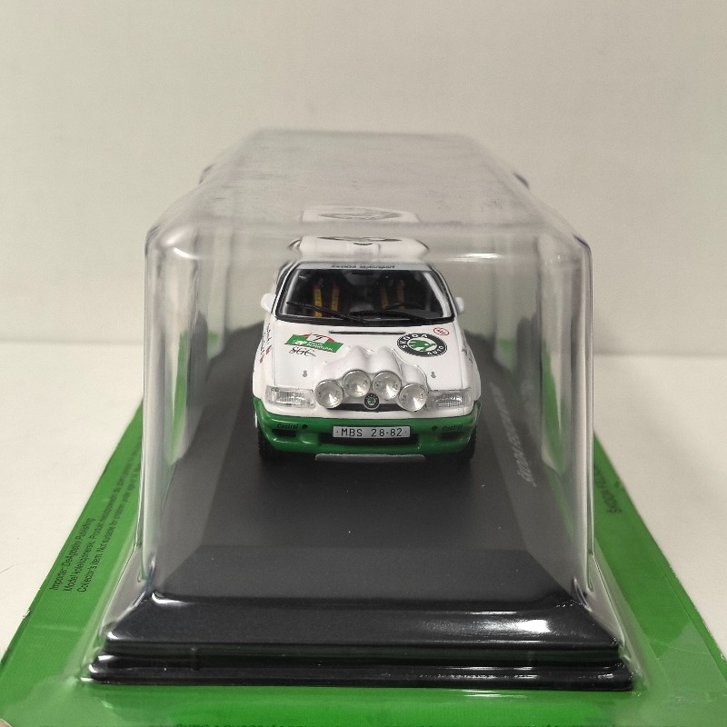 Modellino in Scala 1:43 SKODA  - Model Kit Toy recensione e prezzo