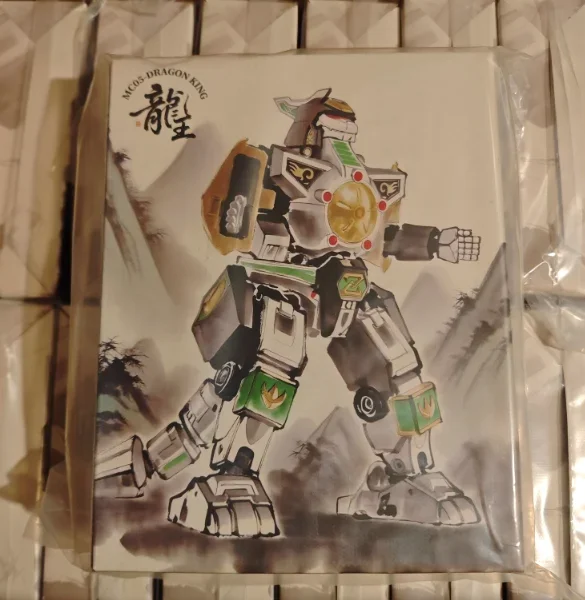 Disponibile Lucky Cat MICRO CO - Model Kit Megazord recensione e prezzo