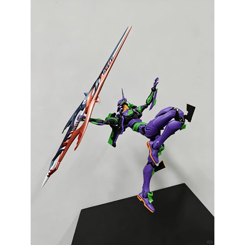 Disponibile il modello Tron di - Model Kit Genesis recensione e prezzo